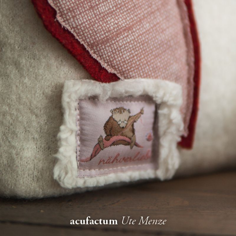 Acufactum Label Sewing Bear