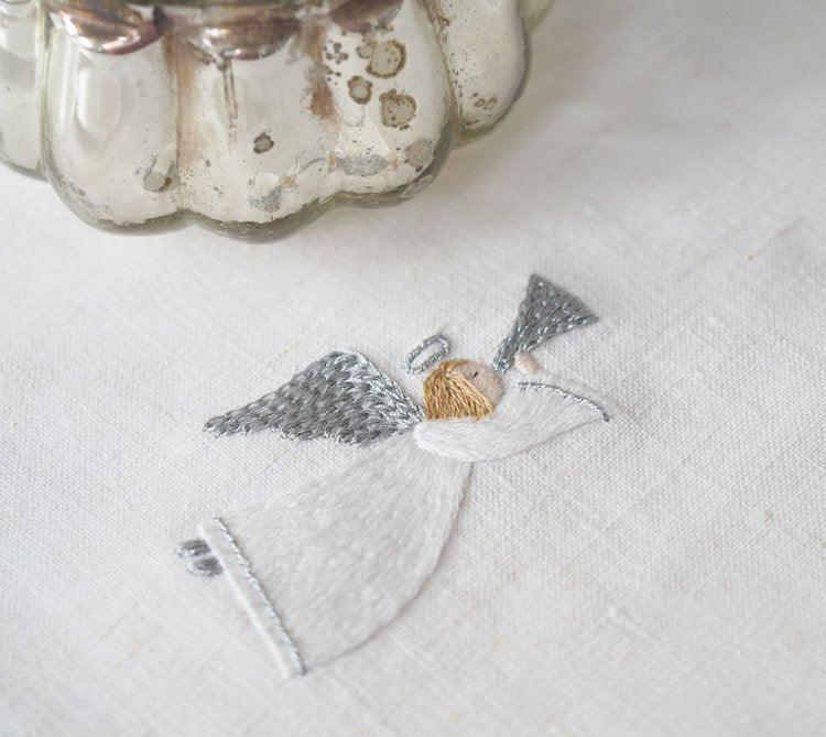 The Stitchery Embroidery Mini Kit: Hark the Herald