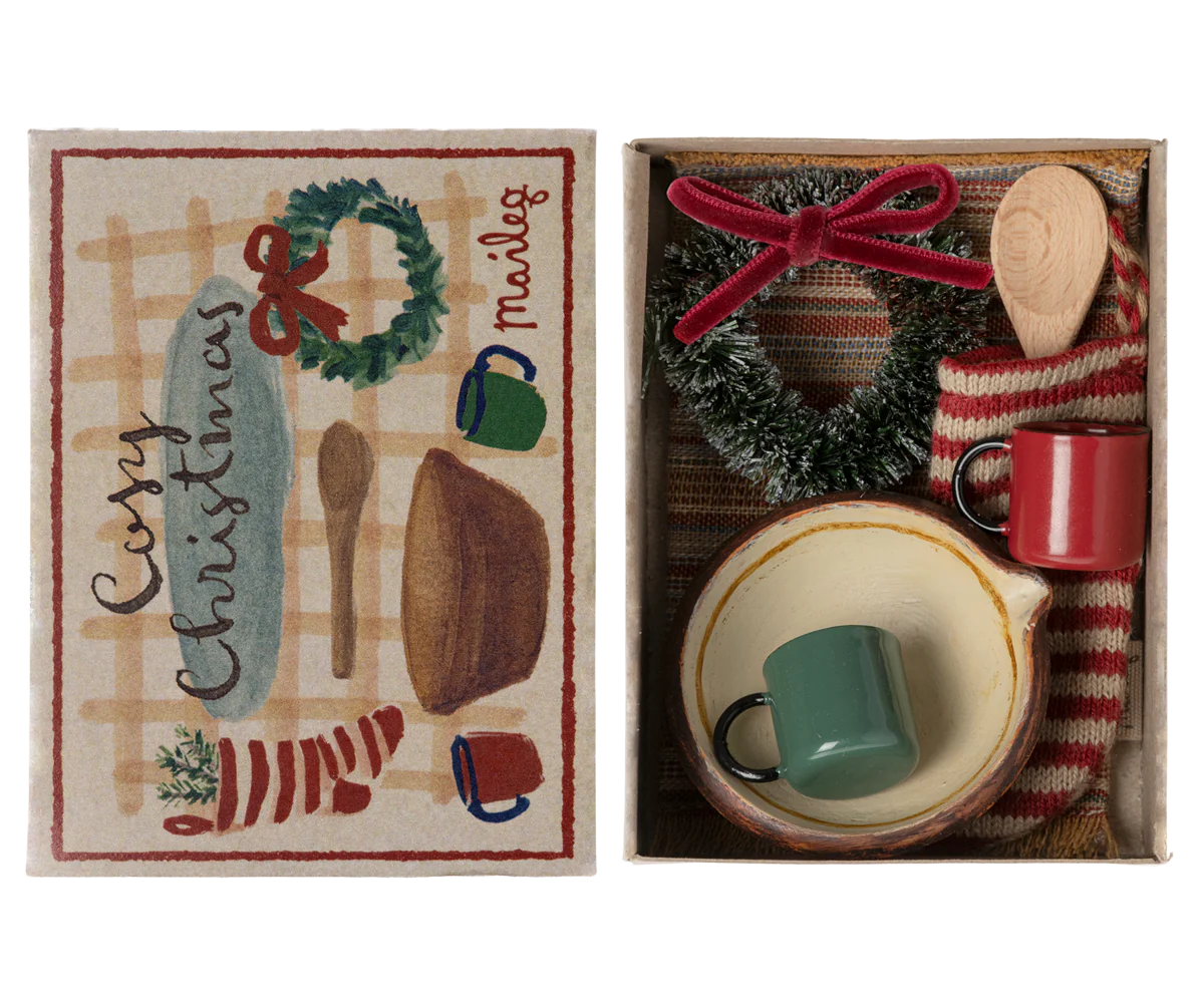 Maileg Cosy Christmas Set, Mouse