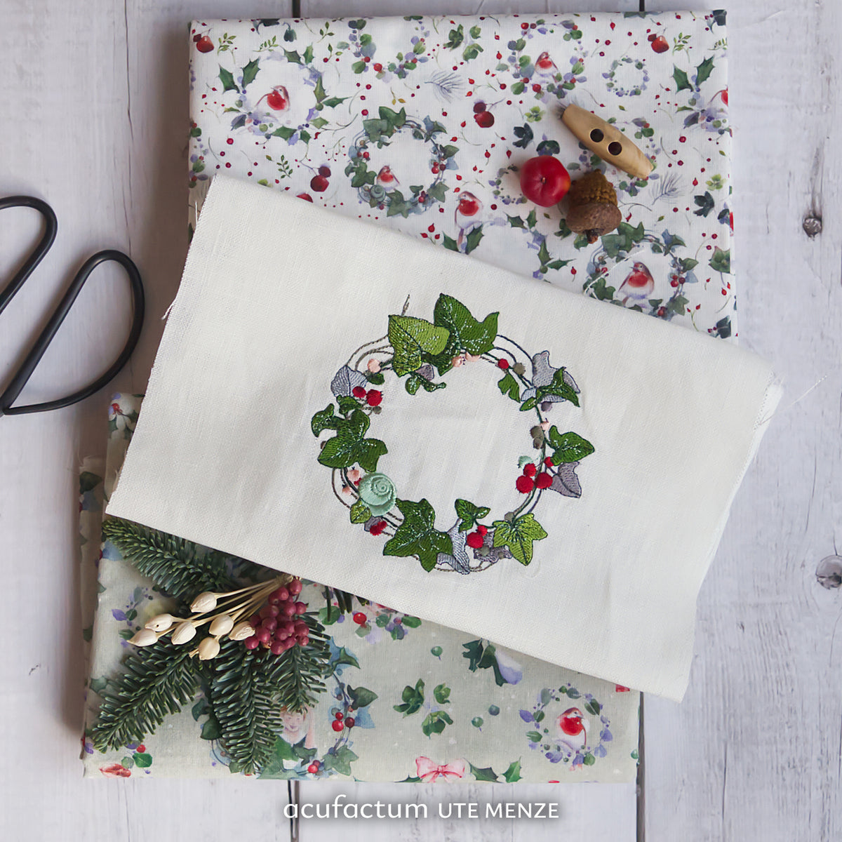 Acufactum MACHINE EMBROIDERY FILE - Ivy Wreath