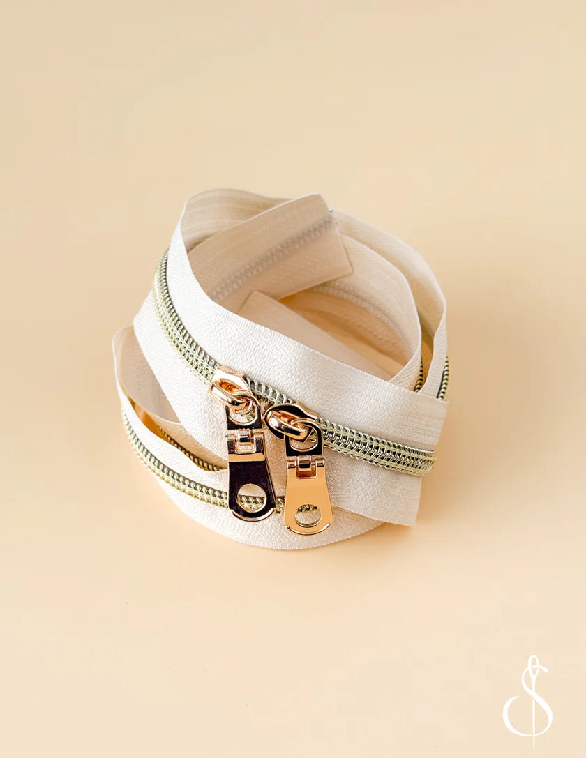 30" Zipper - Cream Light Gold, by Sewing Illustrations