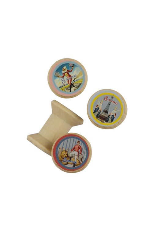 https://willowcottagequiltco.com/cdn/shop/files/4-wooden-spools-small-haberdashery-labels_1600x.jpg?v=1692640742