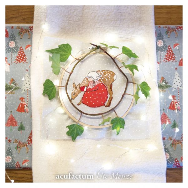 Acufactum MACHINE EMBROIDERY FILE - Winter Child with Deer