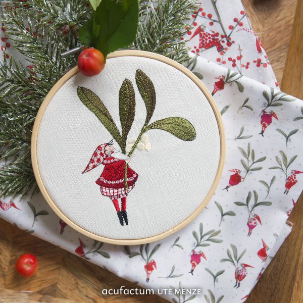 Acufactum MACHINE EMBROIDERY FILE - Mistletoe Gnome