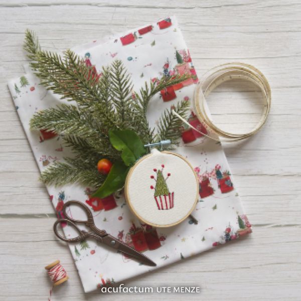 Acufactum MACHINE EMBROIDERY FILE - Christmas Minis