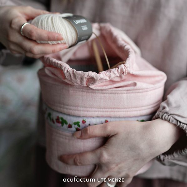 Acufactum Book: Fruity Quilts and Other Sewing Delights