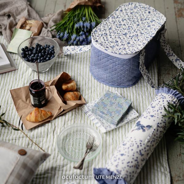Acufactum Book: Fruity Quilts and Other Sewing Delights