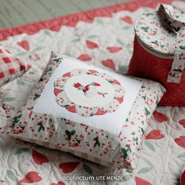 Acufactum Book: Fruity Quilts and Other Sewing Delights