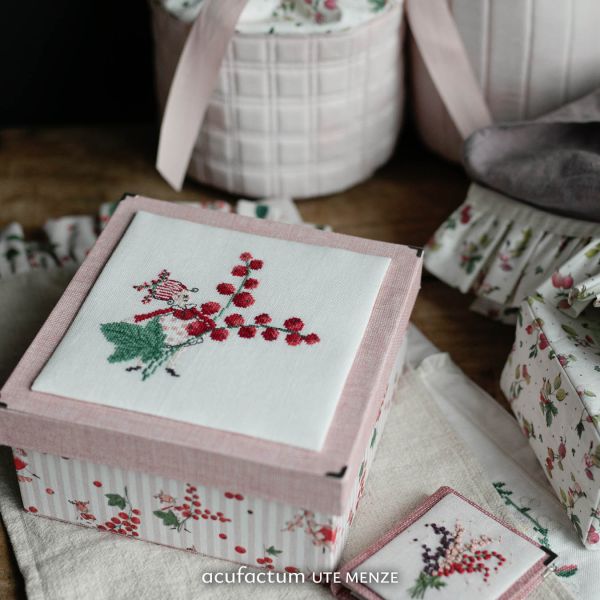 Acufactum Book: Fruity Quilts and Other Sewing Delights