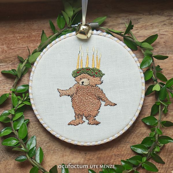 Acufactum MACHINE EMBROIDERY FILE - Lucia Bear