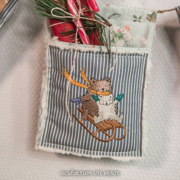 Acufactum MACHINE EMBROIDERY FILE - Sled Bear