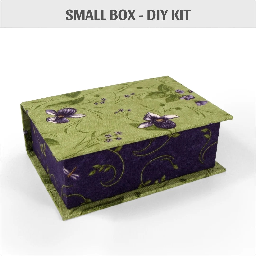 Cartonnage {Colorway Arts} "Small Fabric Box with hinged lid"