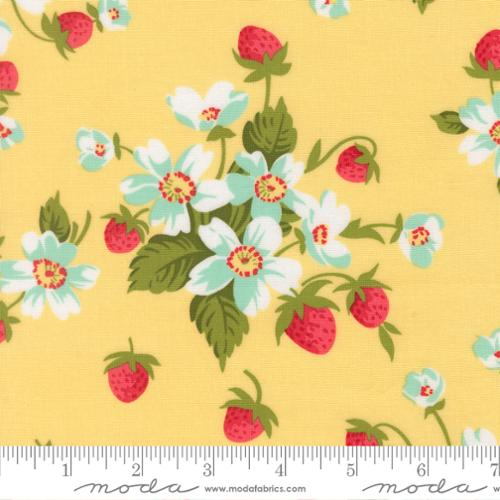 Bloomsberry Floral by Camille Roskelley for Moda