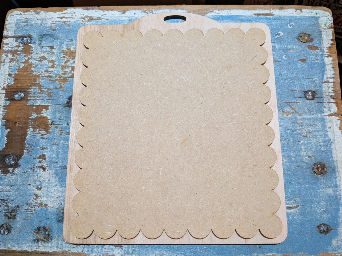 Chantelle's 141 Scalloped Square finishing board (Baby On Board)