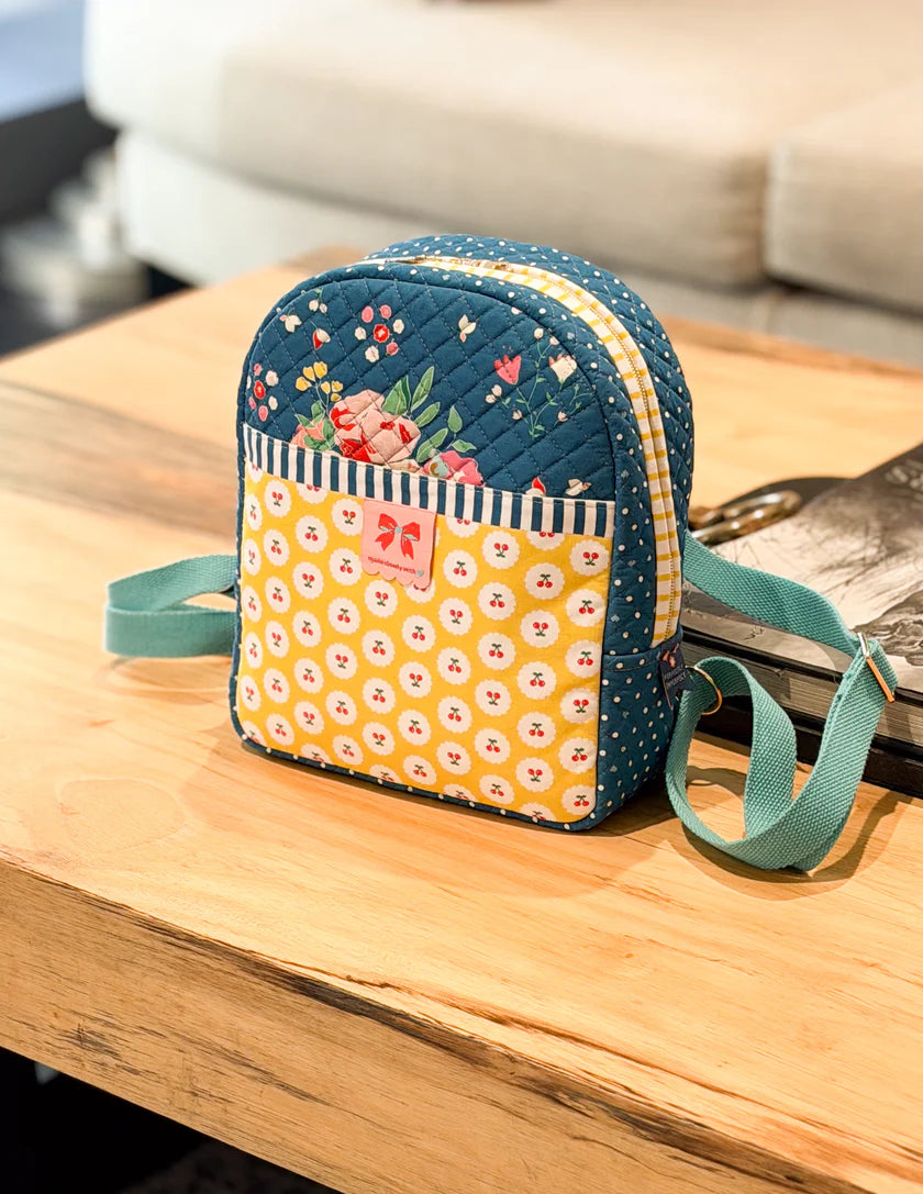 Cotton Nook Backpack Hardware Kit- Light Gold, by Sewing Illustration