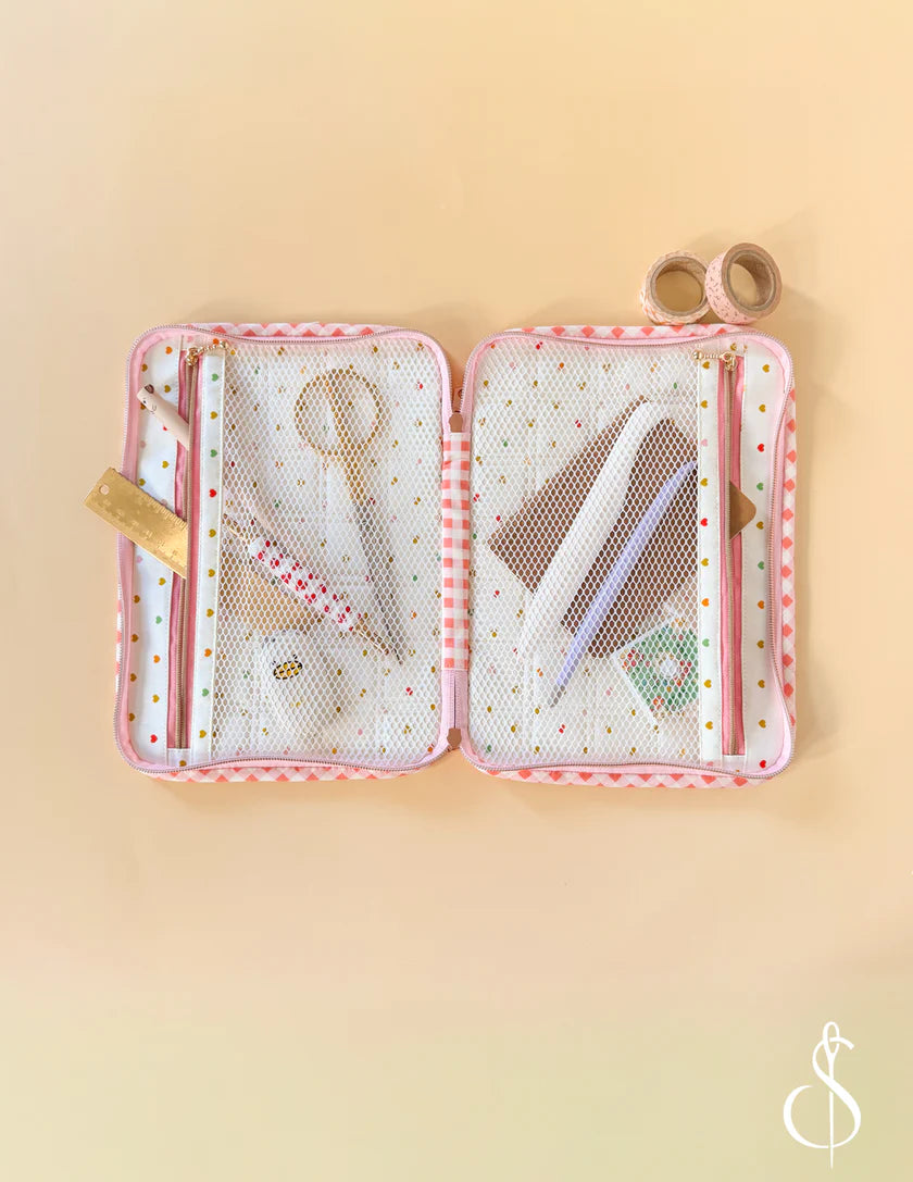 Double Pocket Folder Pattern by Minki Kim Sewing Illustrations