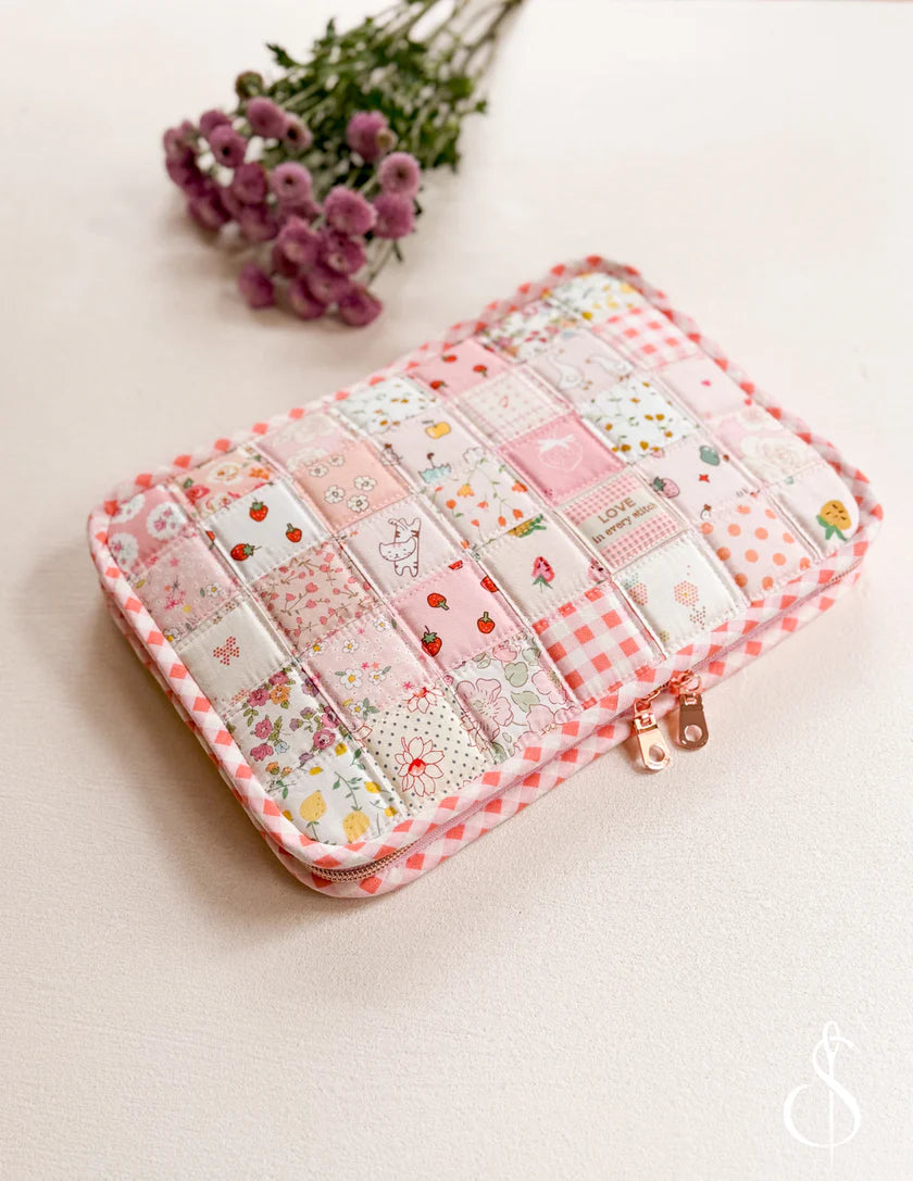Double Pocket Folder Pattern by Minki Kim Sewing Illustrations