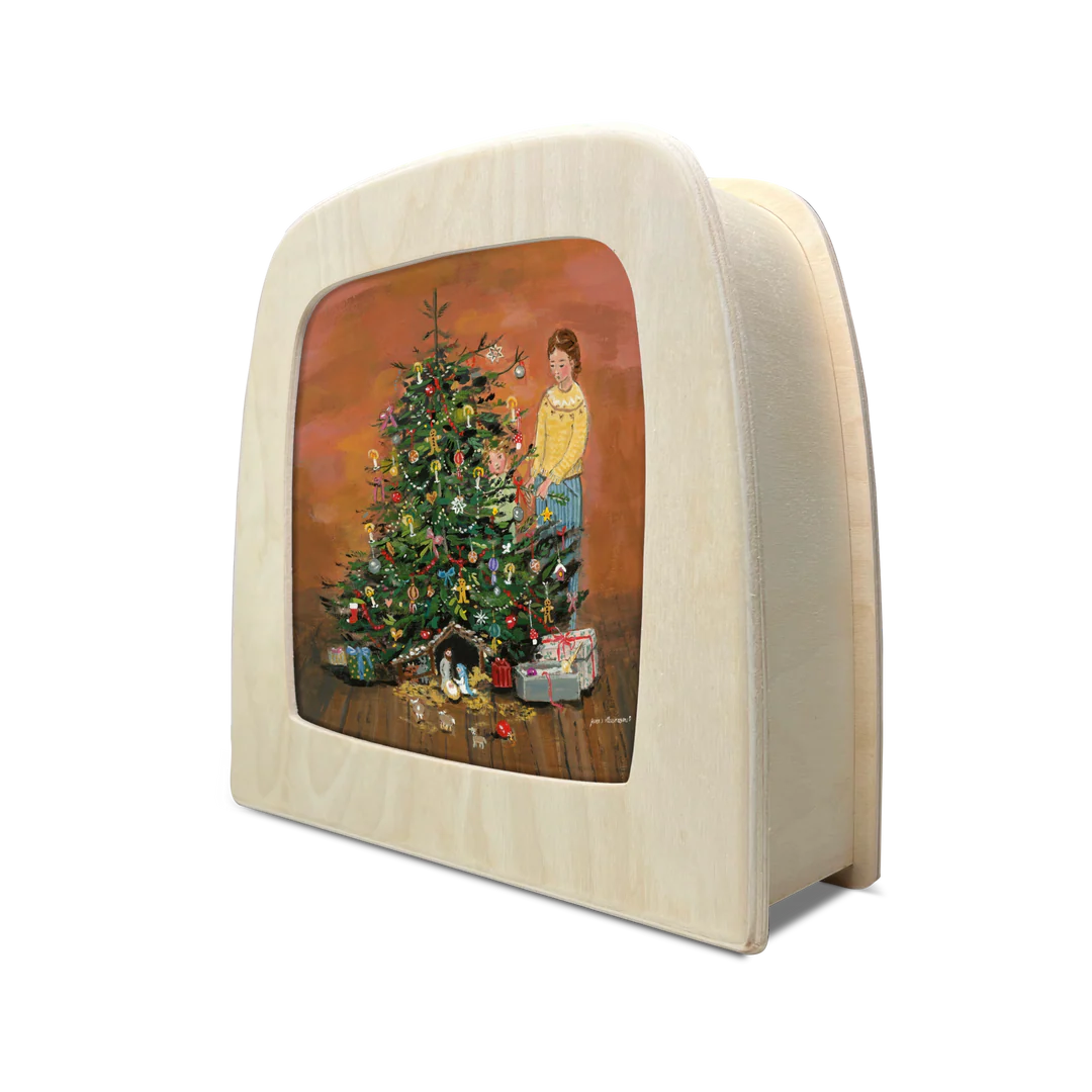 Gwen's Illustrations - Tree Traditions Silhouette