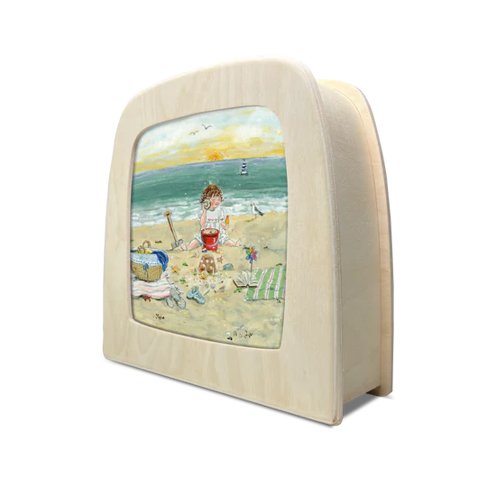 Gwen's Illustrations - I hear the Sea Silhouette