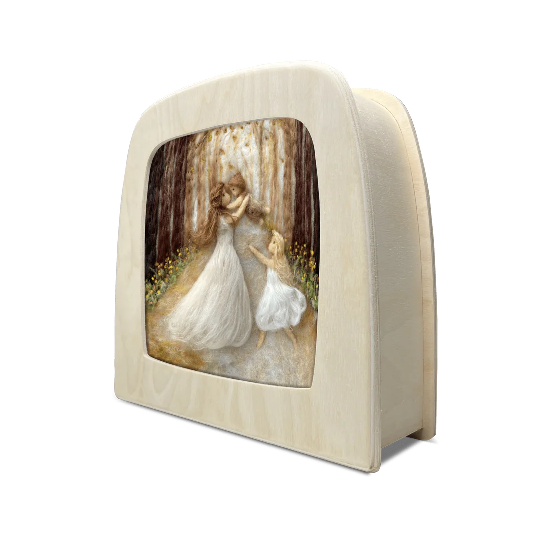 Het Wol Feetje -Mother with Children Silhouette