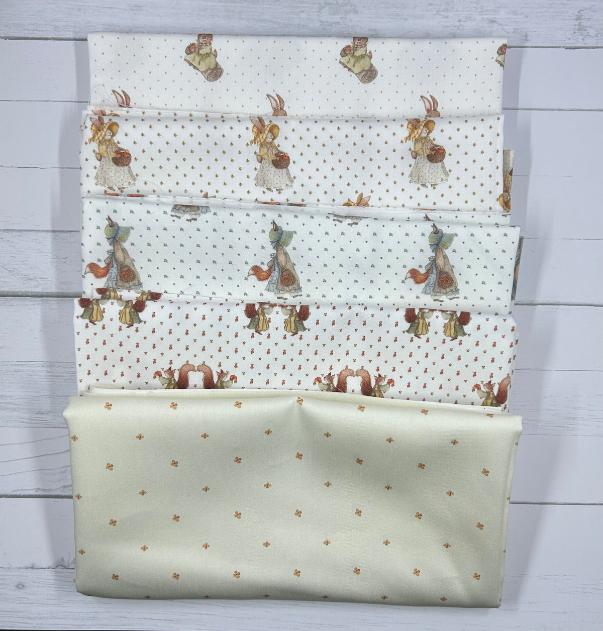 Amiably True Autumn in the Woods {Fat Quarter Bundle}