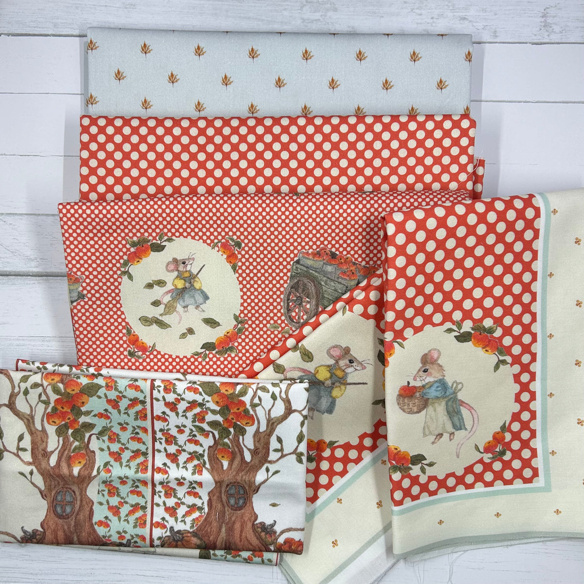 Amiably True Autumn in the Woods {Fat Quarter Bundle}