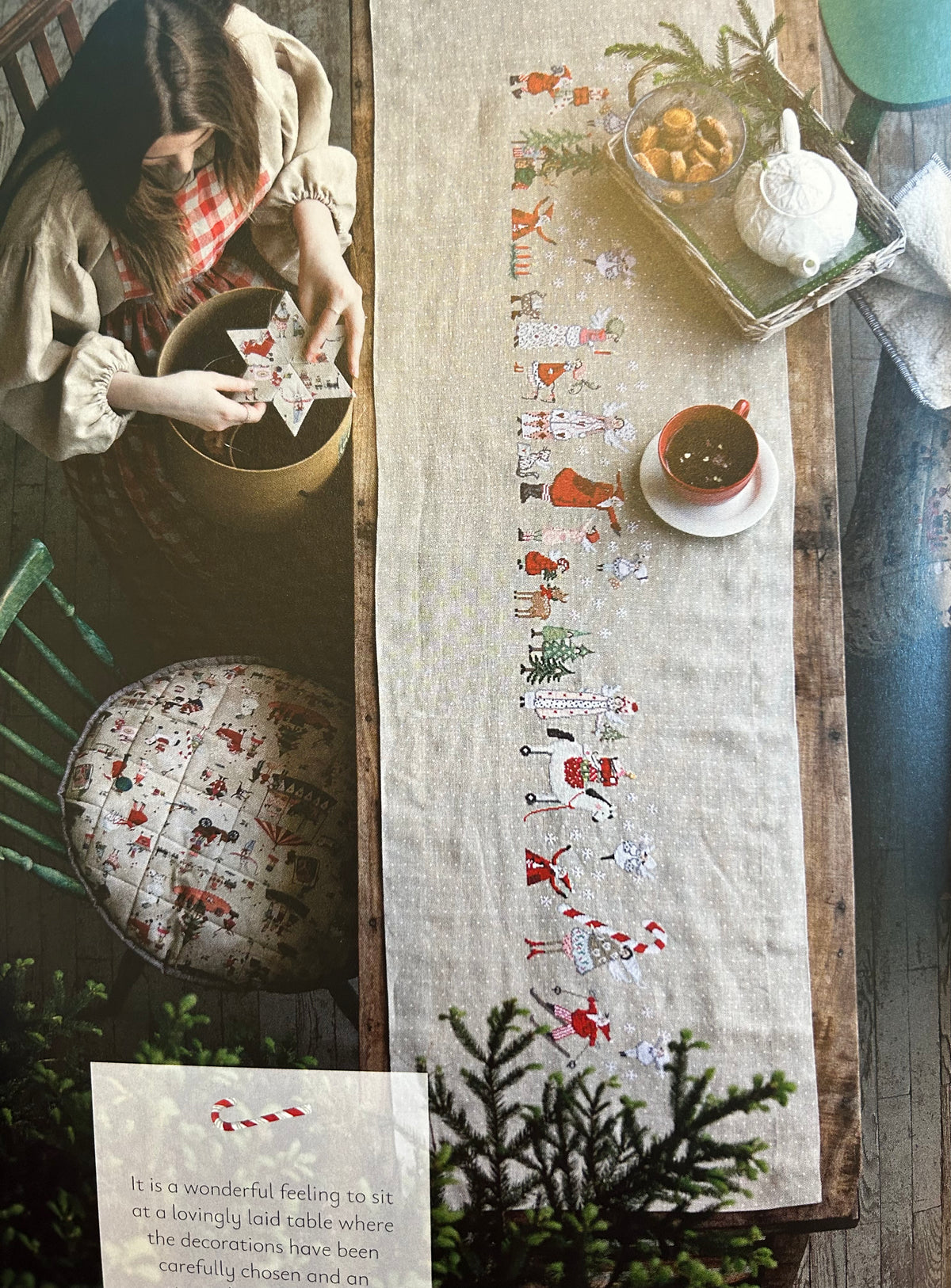 Acufactum Table Runner {Christmas Party} KIT