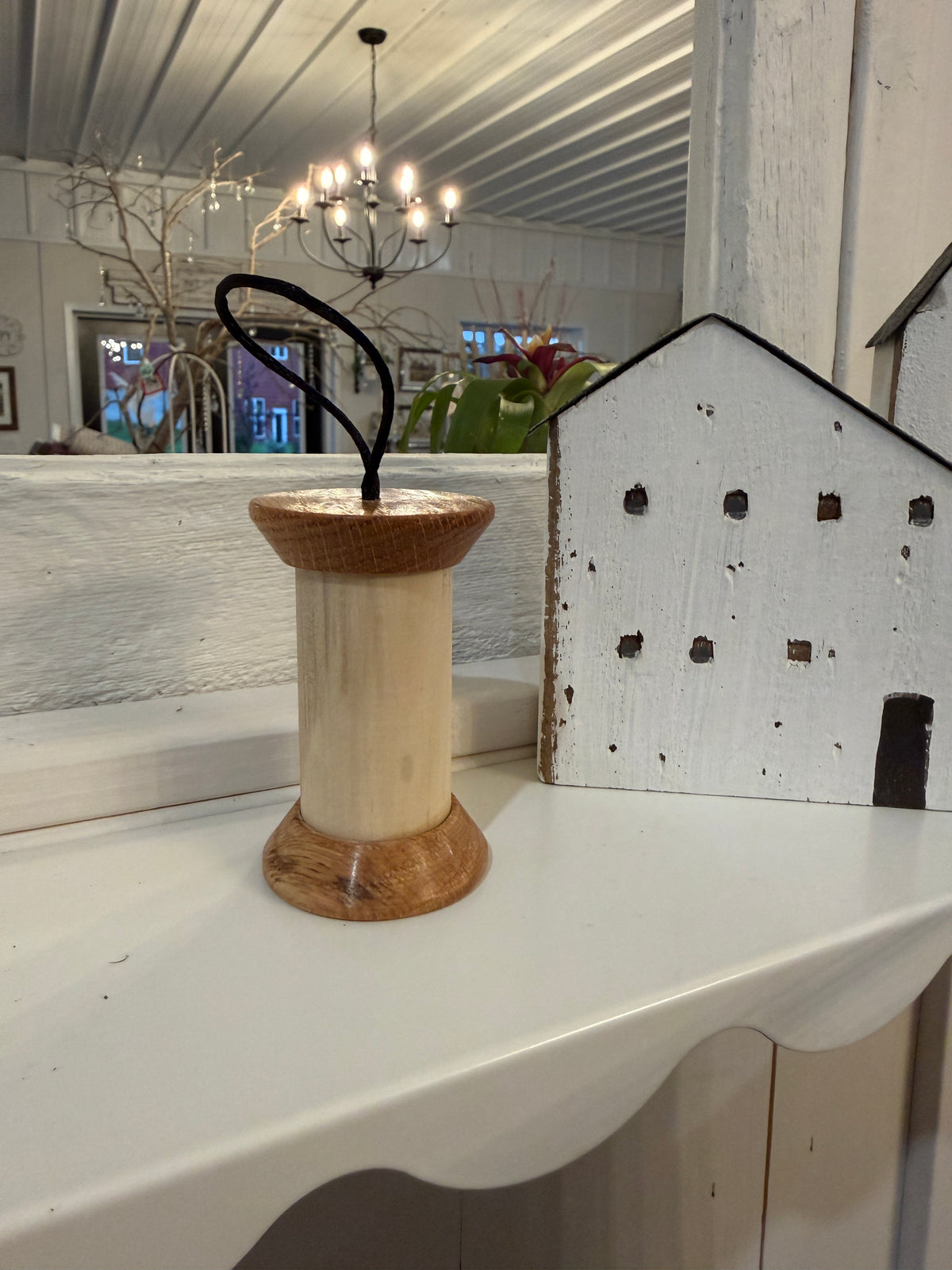 Small Wooden Spools for patterns by Jeannette Douglas Designs