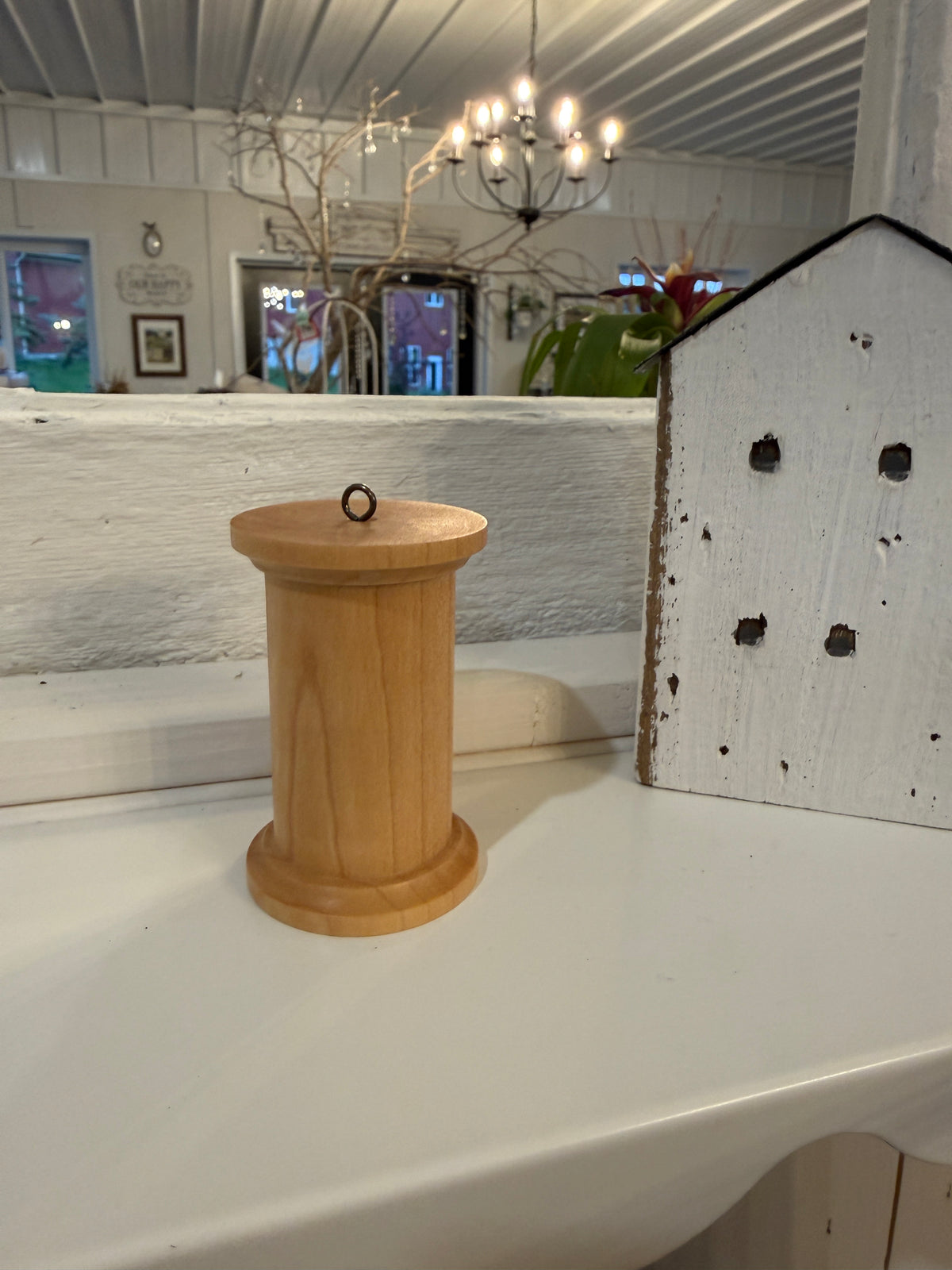 Small Wooden Spools for patterns by Jeannette Douglas Designs