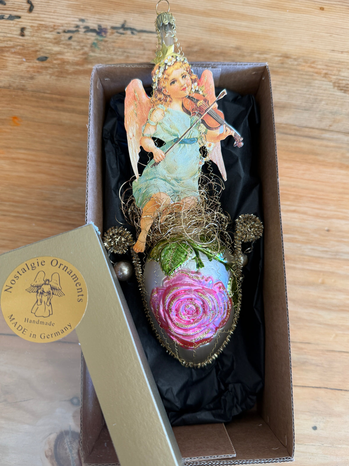Nostalgie Handmade Ornament from Germany {1063 M}