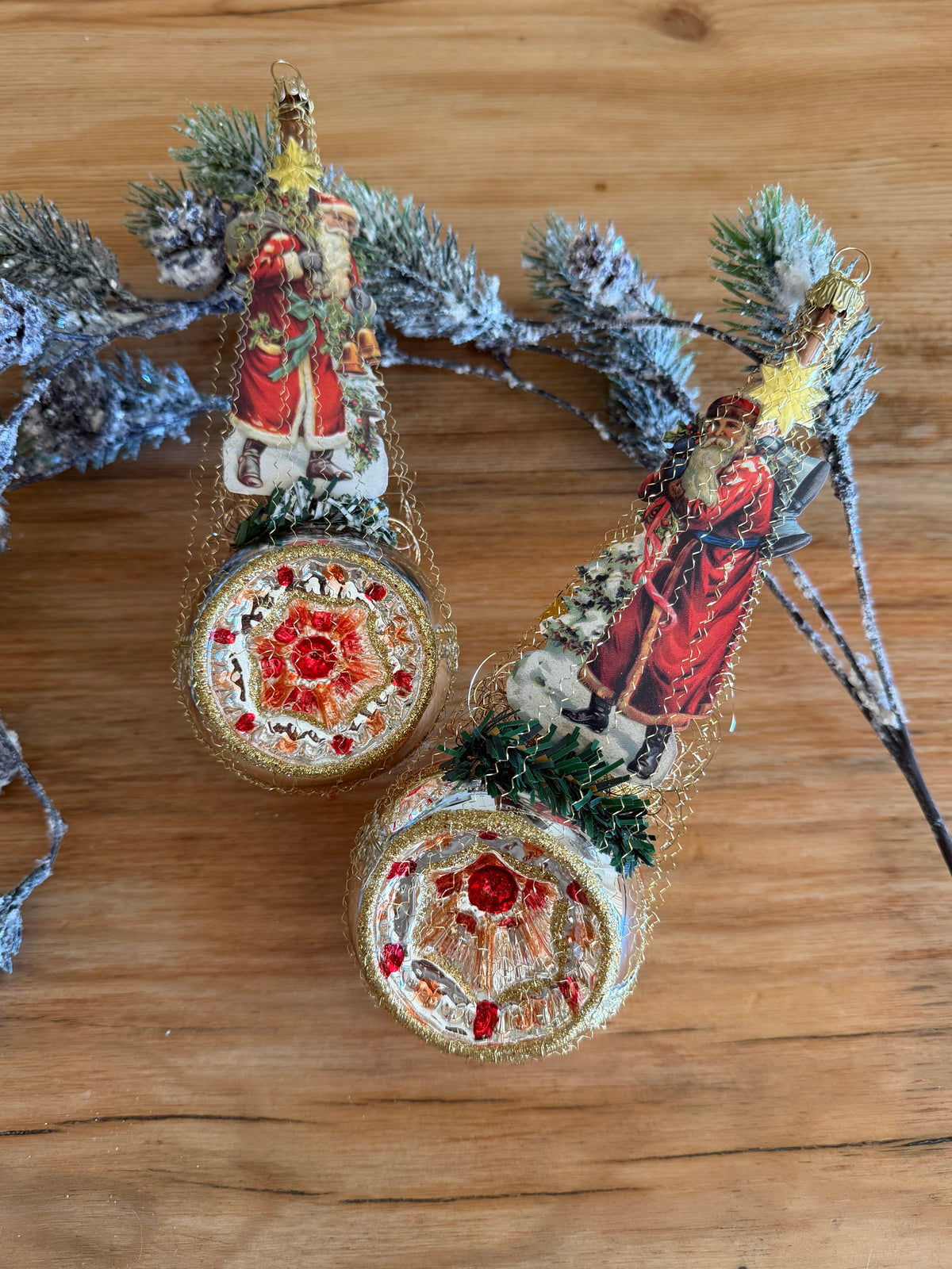 Nostalgie Handmade Ornament from Germany {1000M}