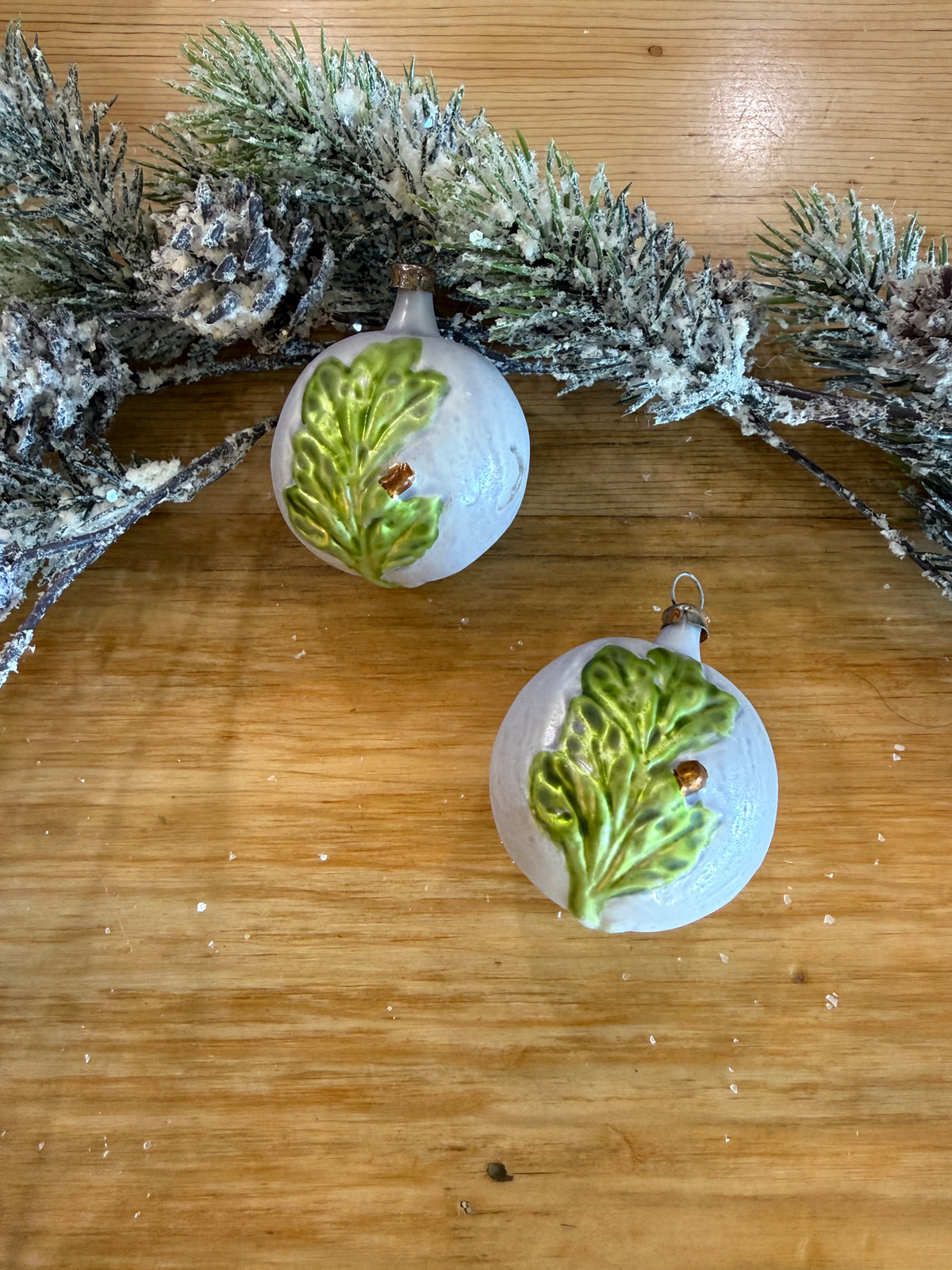 Nostalgie Handmade Ornament from Germany {Ball with Acorns}
