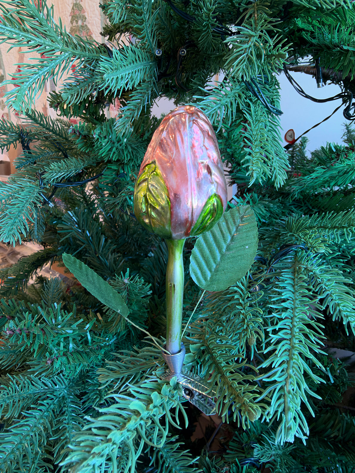 Nostalgie Handmade Ornament from Germany {Clip on Tulip}
