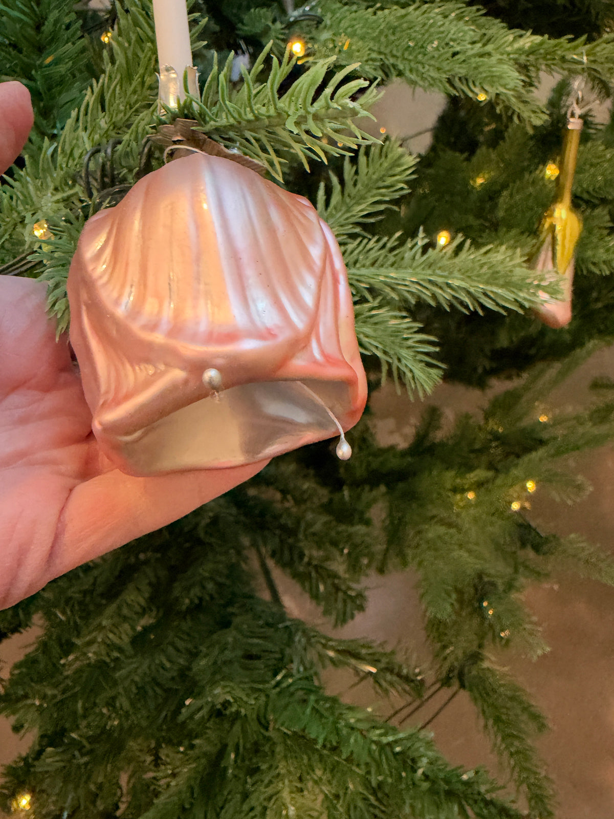 Nostalgie Handmade Ornament from Germany {Candle Flower Holder with 1 Candle}