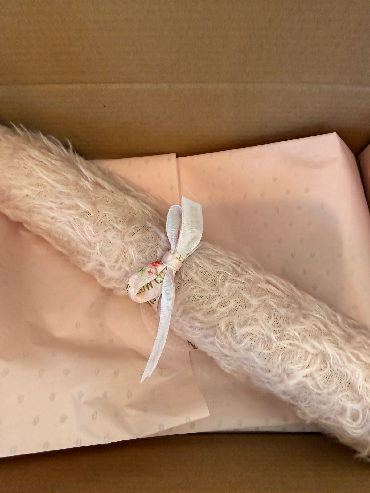 Lucky the Elephant-KIT