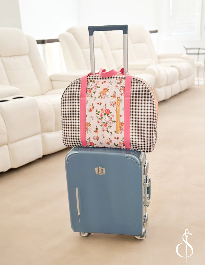 Odessa Weekender pattern by Minki Kim Sewing Illustrations