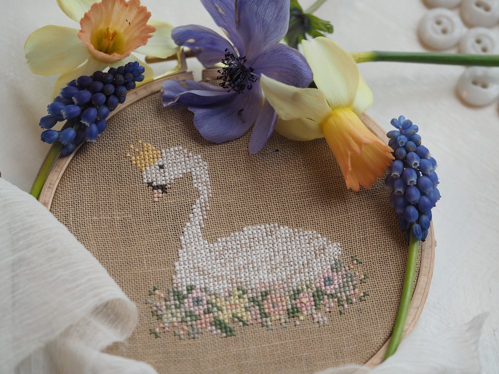 The Stitchery Cross Stitch Kit: Fairytale Swan {linen}