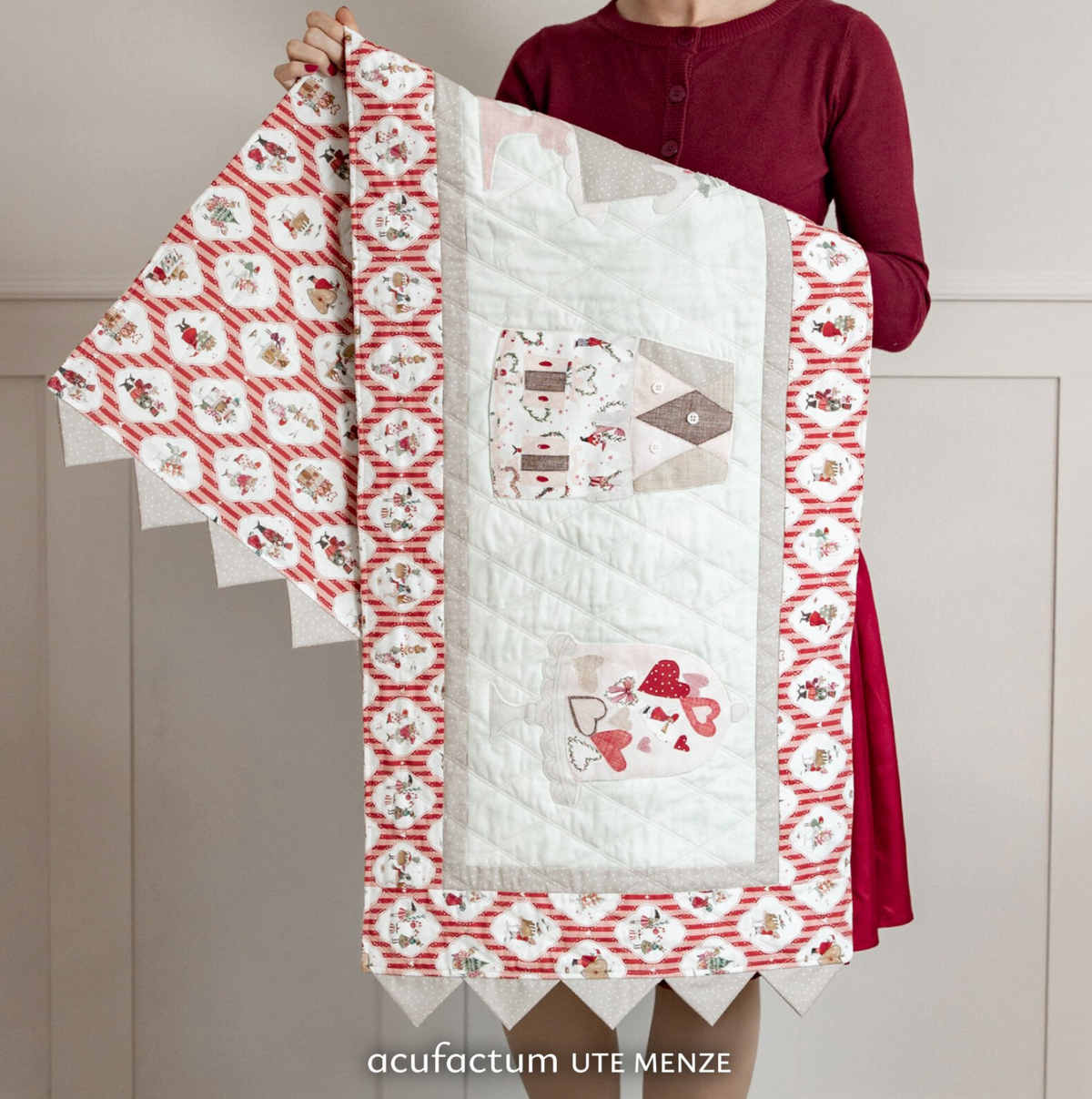 Acufactum A Handmade Winter KIT {Festive Tablerunner}