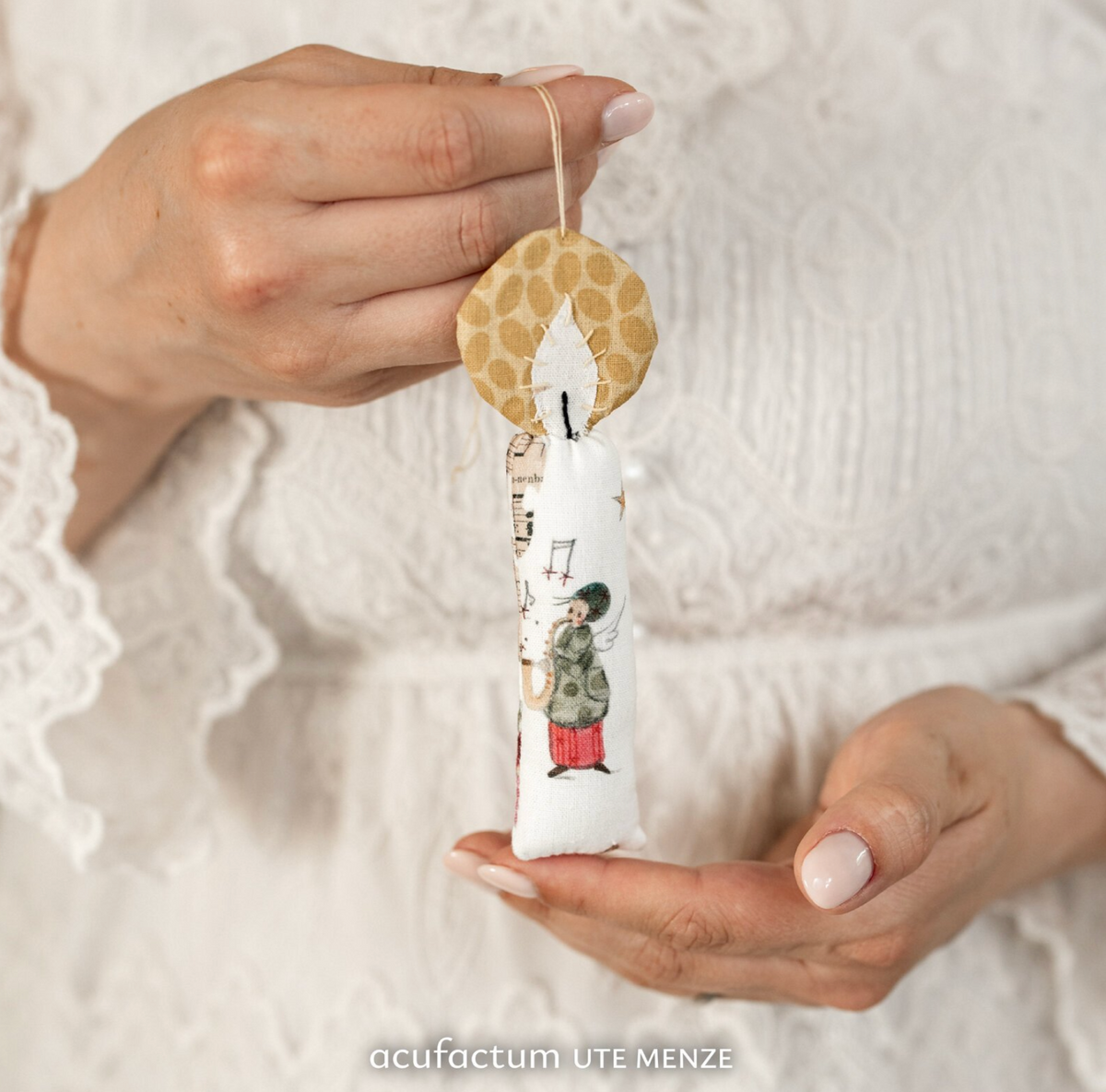 Acufactum A Handmade Winter KIT {Candle Ornaments}