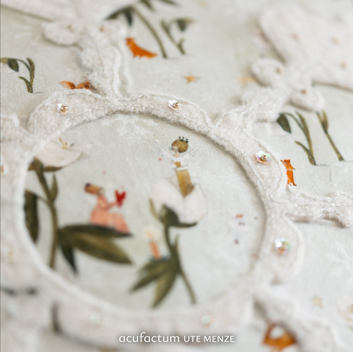 Acufactum A Handmade Winter KIT {Winter Snowflake Cushion}