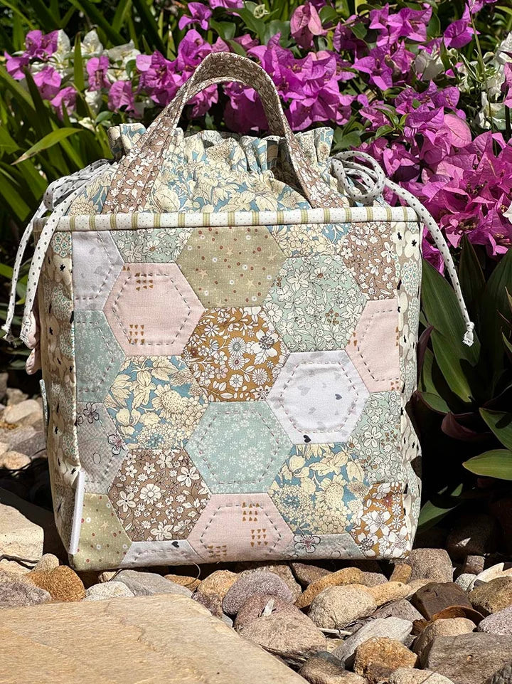 Tully Tote by Natalie Bird {Pattern}