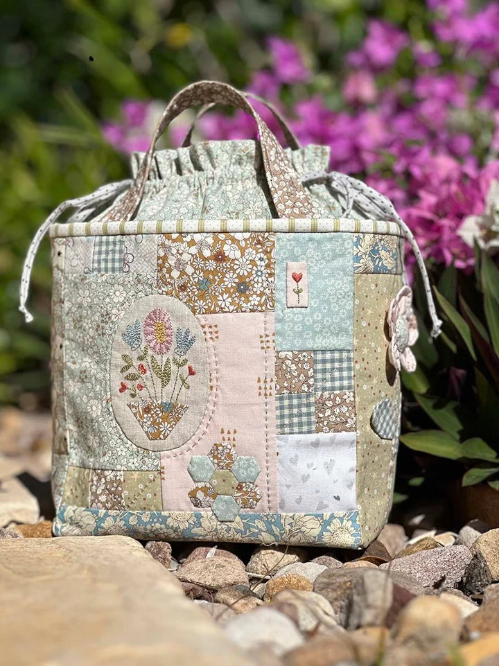 Tully Tote by Natalie Bird {Pattern}