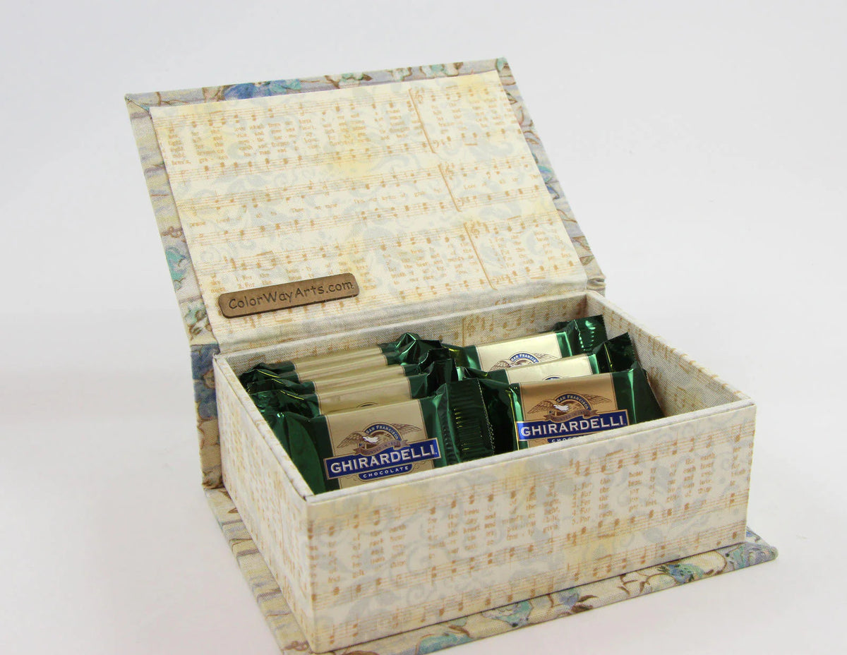 Cartonnage {Colorway Arts} "Small Fabric Box with hinged lid"