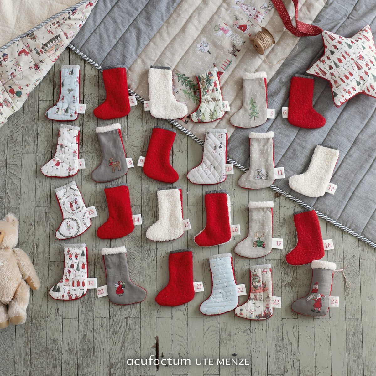 Acufactum Advent Calendar with Little Boots KIT