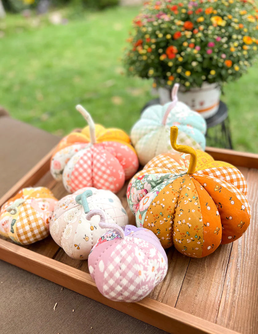Fabric Pumpkins Pattern by Minki Kim Sewing Illustrations