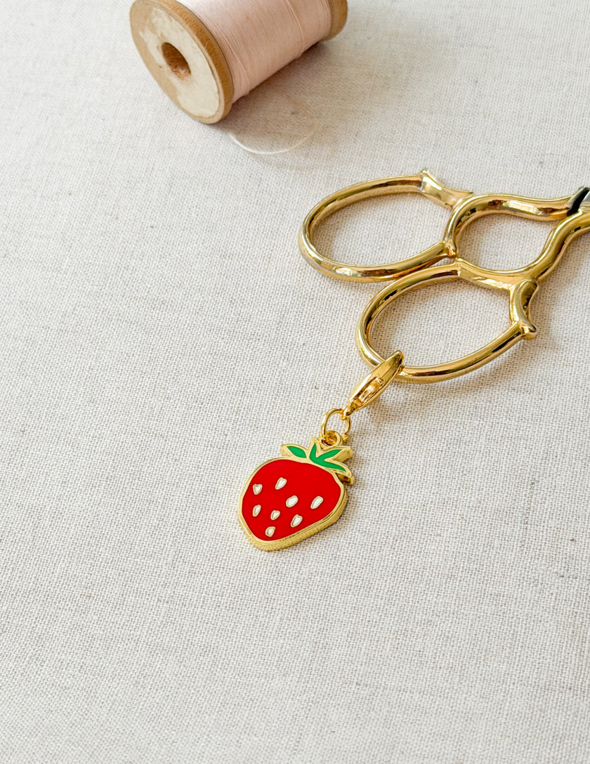 Strawberry Zipper Charm by Sewing Illustrations