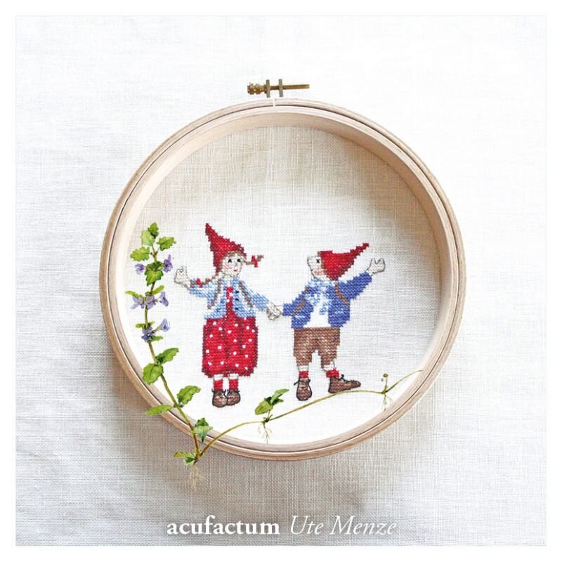 Acufactum Cross Stitch Pattern: Pippa and Pelle in Summer